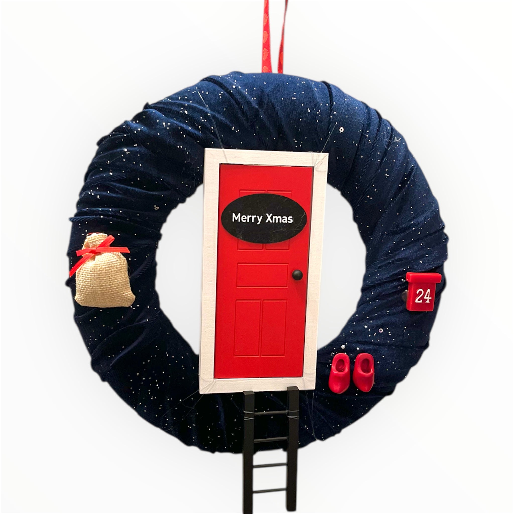 Julkrans med Nissedörr